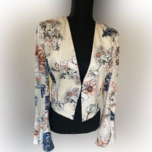 Floral bell sleeve jacket SZ S